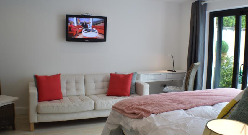 Pier39Portrush Adult Only Bed & Breakfast Room photo