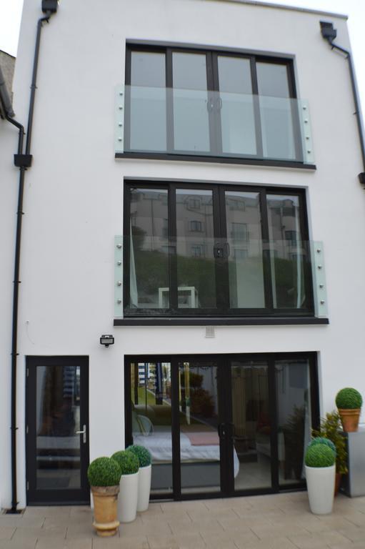 Pier39Portrush Adult Only Bed & Breakfast Exterior photo