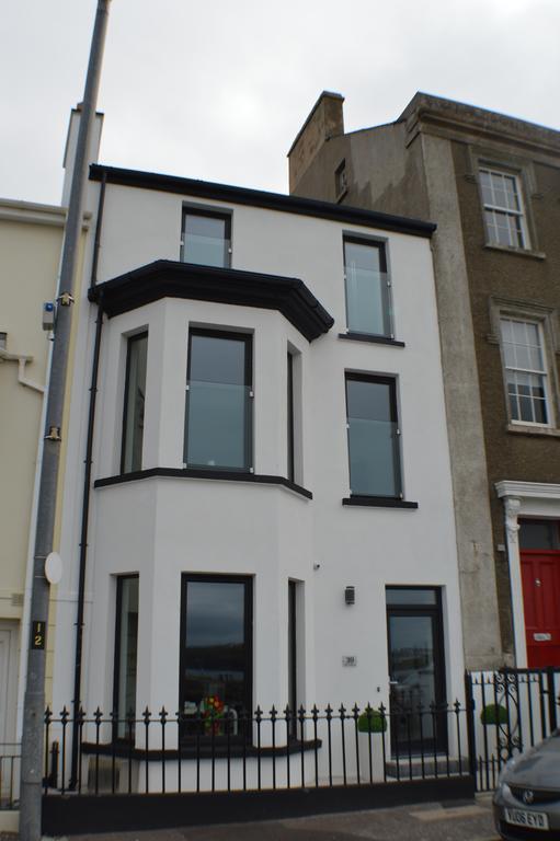 Pier39Portrush Adult Only Bed & Breakfast Exterior photo