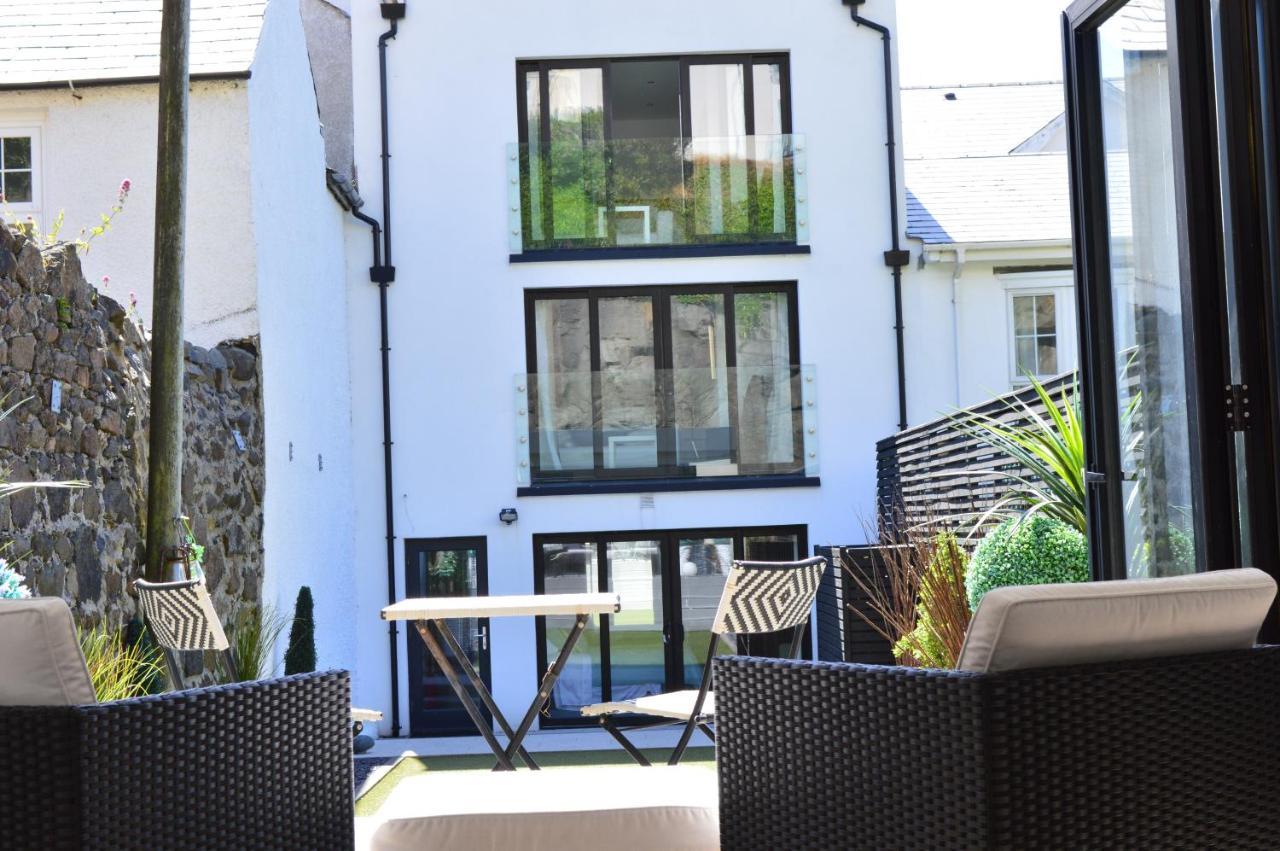 Pier39Portrush Adult Only Bed & Breakfast Exterior photo